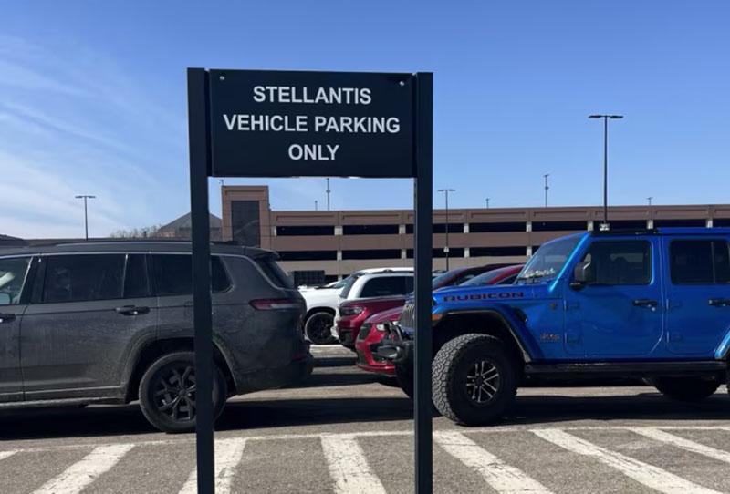 Stellantis USA parcheggi riservati