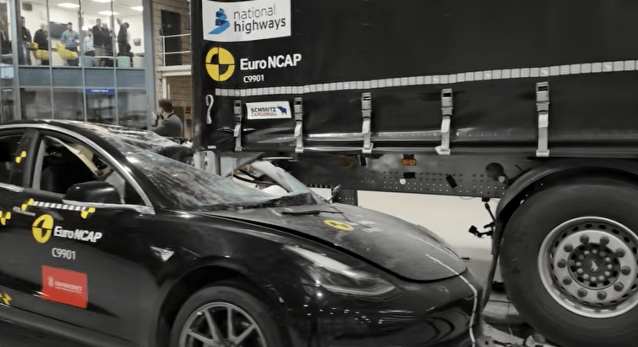 Protezioni posteriori camion, Euro NCAP trova gravi difetti, ecco quali