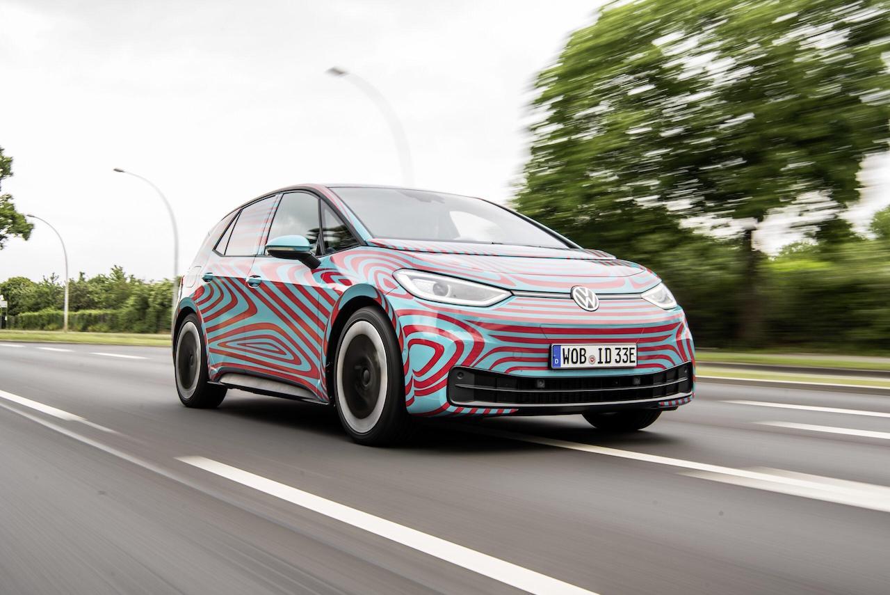 Volkswagen a rischio fallimento? Cosa c'è dietro il sondaggio tra i manager