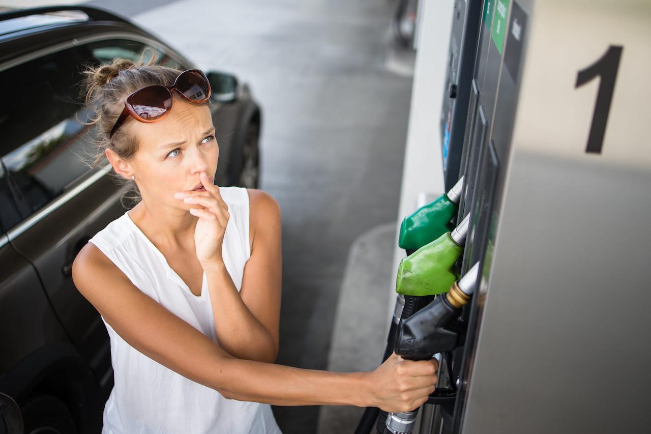 Petrolio Brent presto a 120 dollari il barile pesanti conseguenze su benzina e diesel