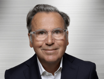 Arnaud Belloni nuovo CEO Fiat al posto di Olivier François: riorganizzazione di Filosa