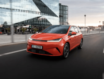 “Decreto” BYD: fino a 11.600 euro di sconto, ma con usato di almeno 150.000 km