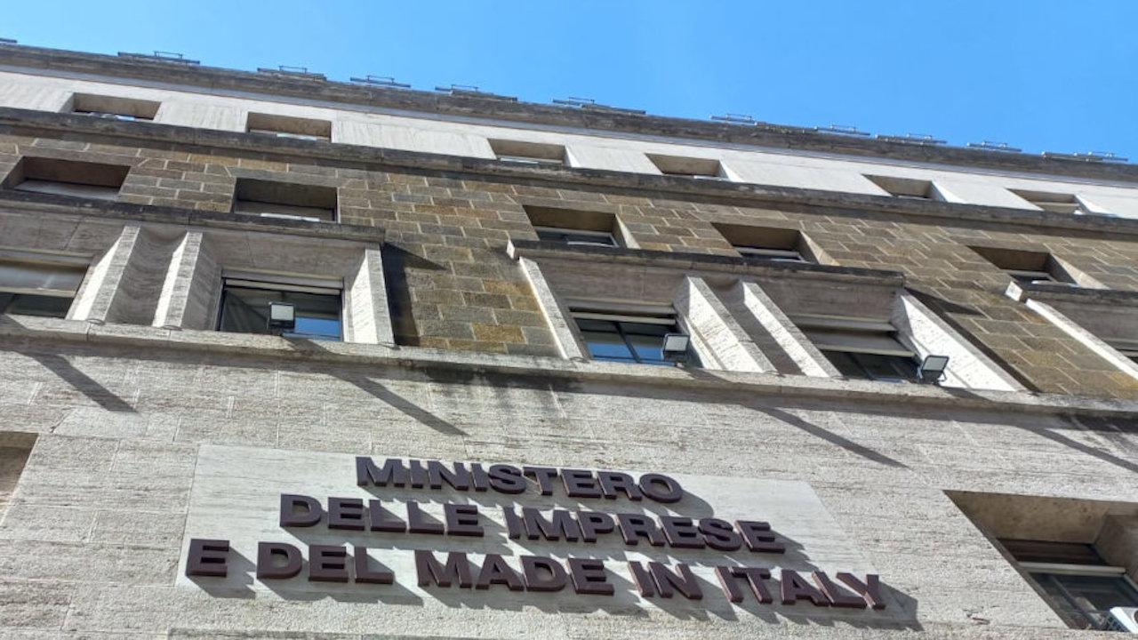 Filiera auto, 300 milioni MIMIT per mini contratti di sviluppo