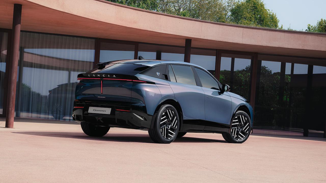 Lancia Gamma 2026; prezzo, motori e quando esce