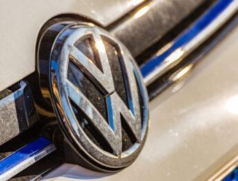 Mega tagli Volkswagen: ufficiale il piano da 50.000 esuberi con stop a quattro impianti