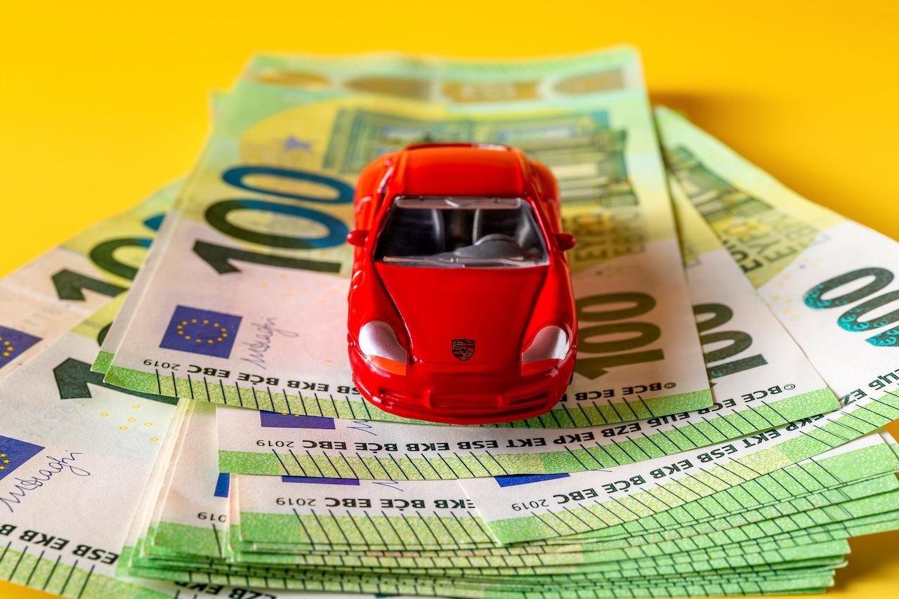 Volkswagen profit warning spinge i tagli pur se i sindacati protestano